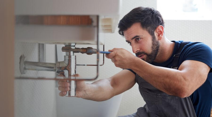 Cold water issue at sink in Moorhead, MS